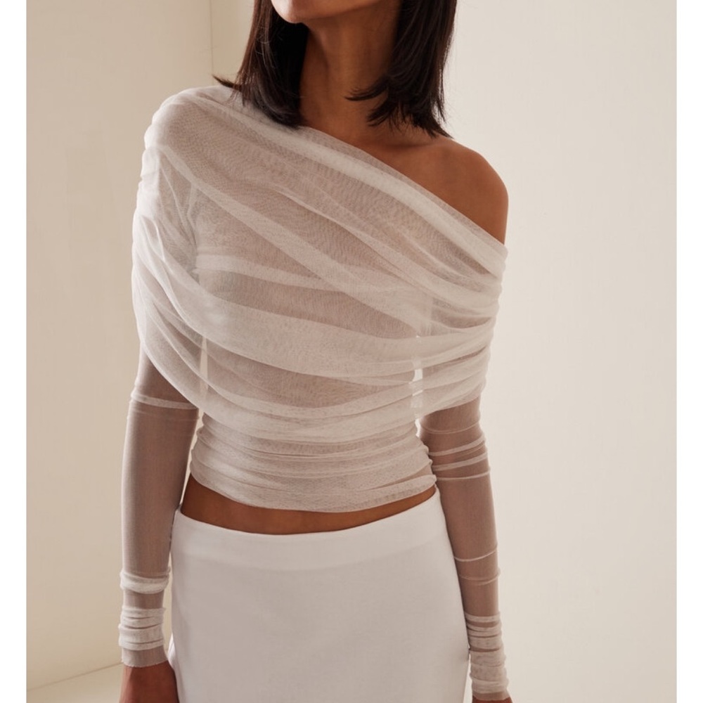 Christopher Esber top